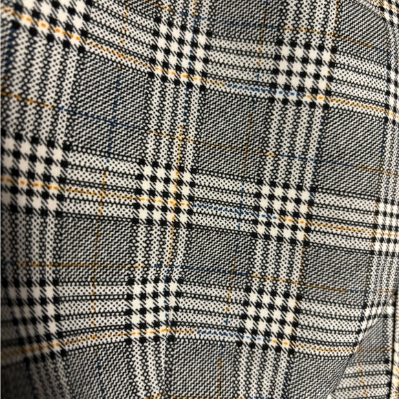 Dress pants - Picture 2 of 3